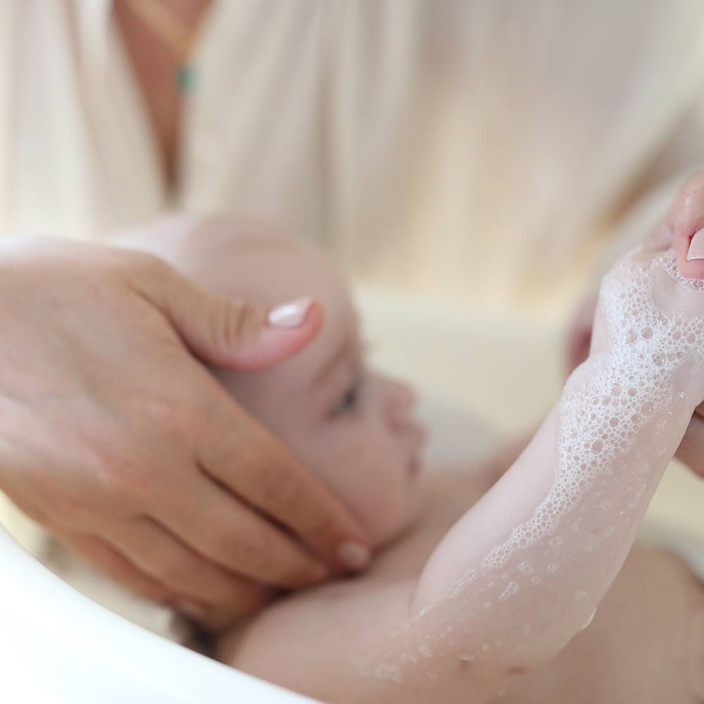 Gel lavant bébé Né à Clémentville - corps et cheveux - 400 ml